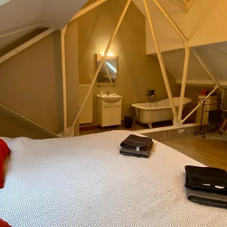 The Charm 4* Bouillon